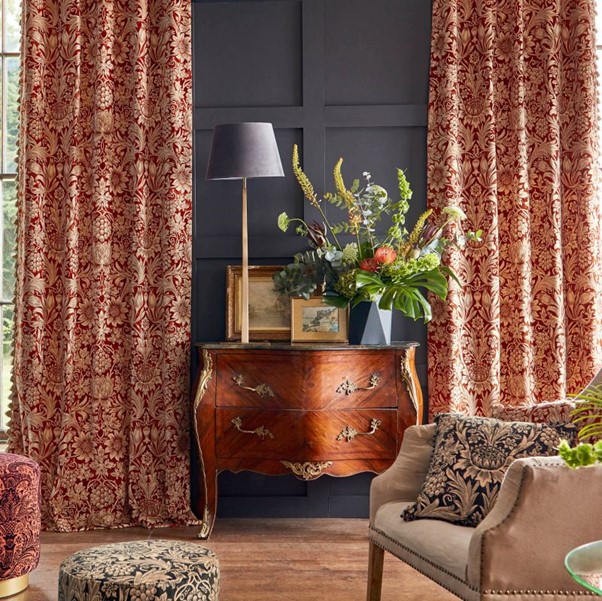 How to Decorate Your Home for a Cosy British Christmas