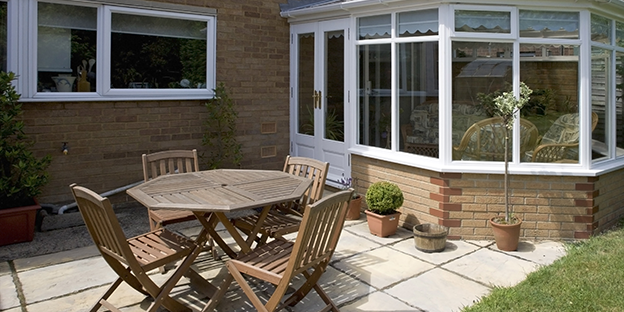 Choosing The Right Blinds For Your Conservatory